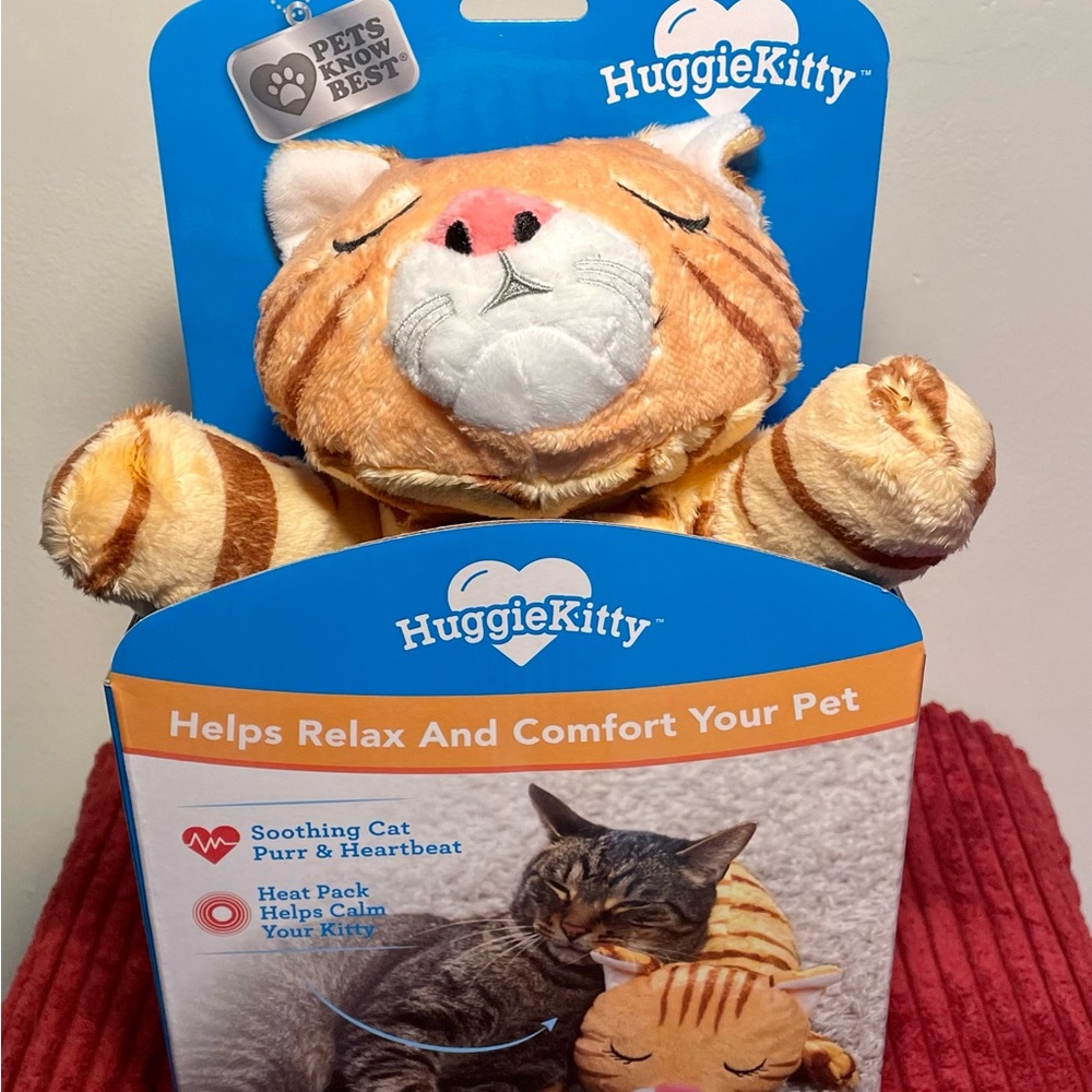 HuggieKitty Soothing Purring Cat Stuffie. LAST ONE!!!